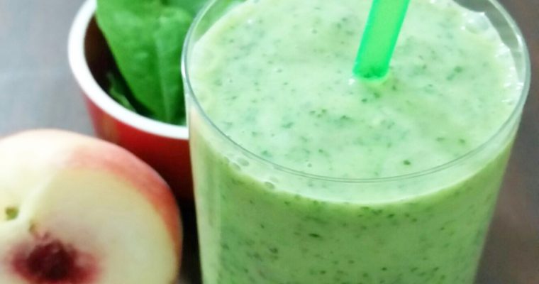 Chia, White Peach and Spinach Smoothie